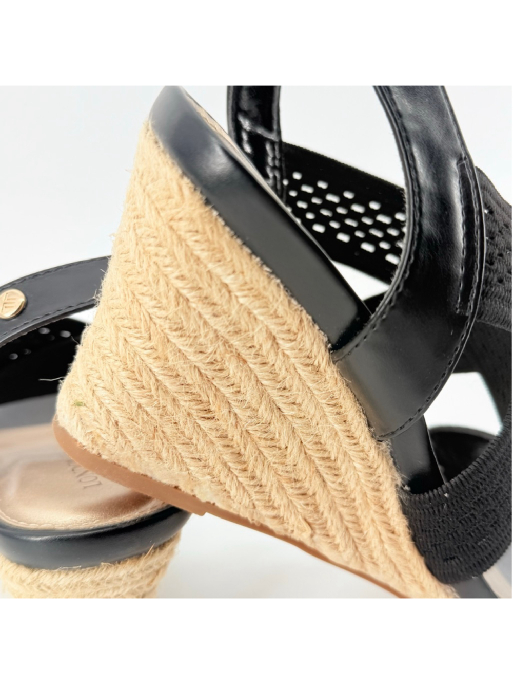 Women's London Fog Black Wedge Woven Textile Sandals Heel Size 7.5 - Picture 8 of 13